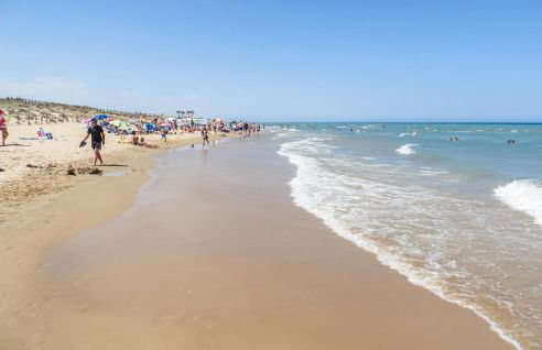 Awesome Apartment In Torrevieja - Foto 12