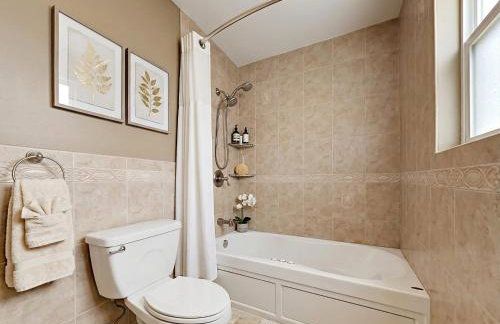 Hidden Gem Vacation Villa w Private Pool & TikiHut - Foto 27