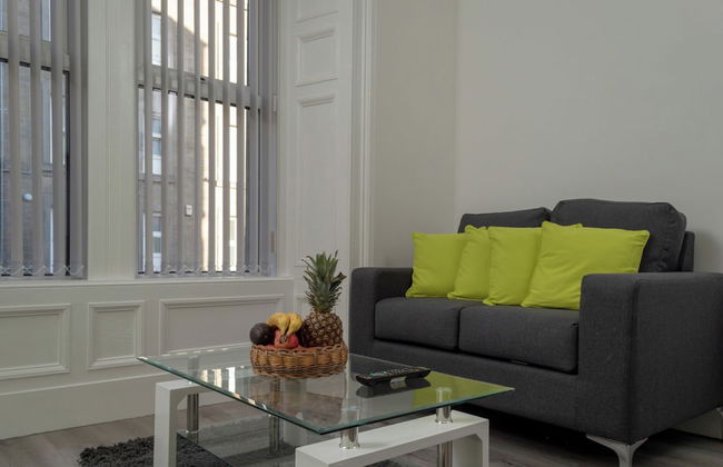 3-bedroom Apartment by Eden Project - Free Parking - Photo 18