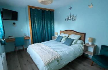 Le nid des hirondelles - Foto 1