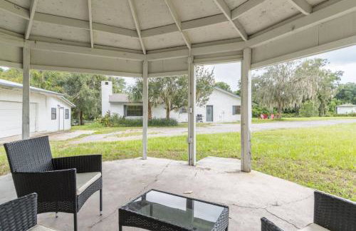 Entire Home with Air Hockey and Firepit - Photo 9