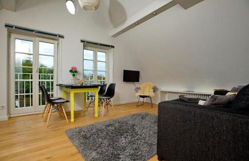 Yellow Upmarine - Foto 15