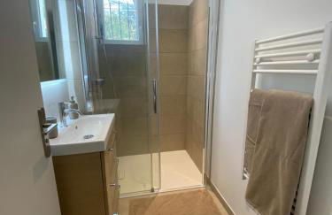 La Bastide Blanche Magnifique villa 5 étoiles 5 chambres et piscine privée sur 6500 m VAR - Foto 49