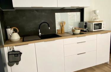 Ty Guenhaël petite maisonnette avec extérieur intra-muros proche port de Vannes - Foto 2