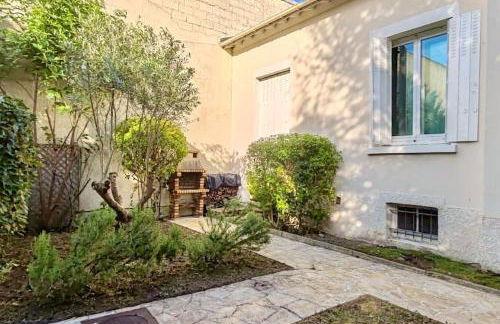 Villa arborée aux Portes de Paris proche Stade de France, Zenith, Le Bourget, CDG, Parc Asterix - Foto 22