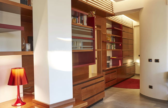 Vatican Luxury Penthouse With Terrace - Photo 32