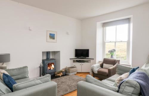 The Upper Deck - Photo 2