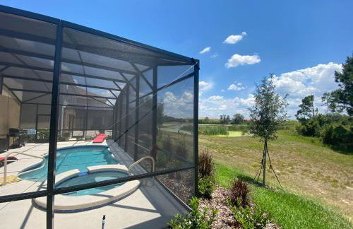 Marvelous Villa, South facing pool and hot tub, themed bedrooms near Disney - Foto 18