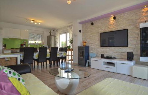 Gorgeous Home In Kanfanar With Wifi - Photo 6