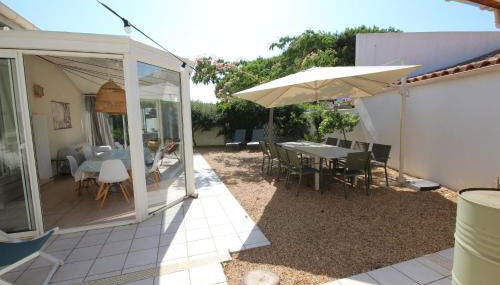 Adorable maison de vacances plain pied au coeur de la station et proche des plages 4 chambres, jardin, WIFI, LXDUNE1 - Foto 3, Garden view