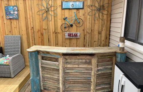 Destin-y 30A Beach Retreat Self Checkin - Huge Private Backyard Deck with Outdoor Shower - Foto 32