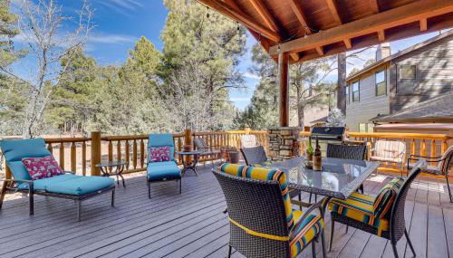 Rustic Retreat with Spacious Deck in Show Low! - Foto 2