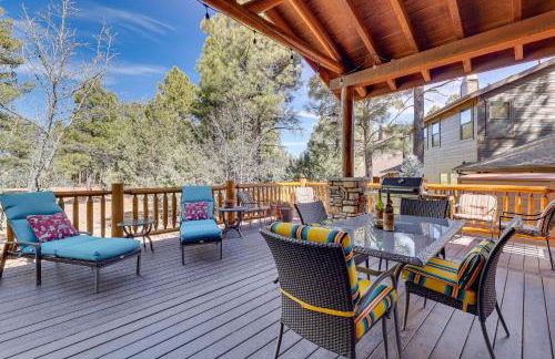 Rustic Retreat with Spacious Deck in Show Low! - Foto 2