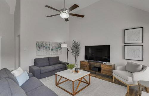 The Prestige Poolside Escape - 5BR with Cinema & Gaming - Foto 9