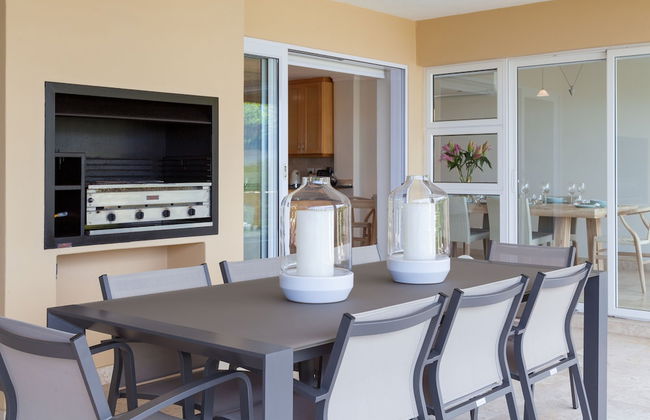 Bay Vista Villa - Photo 23