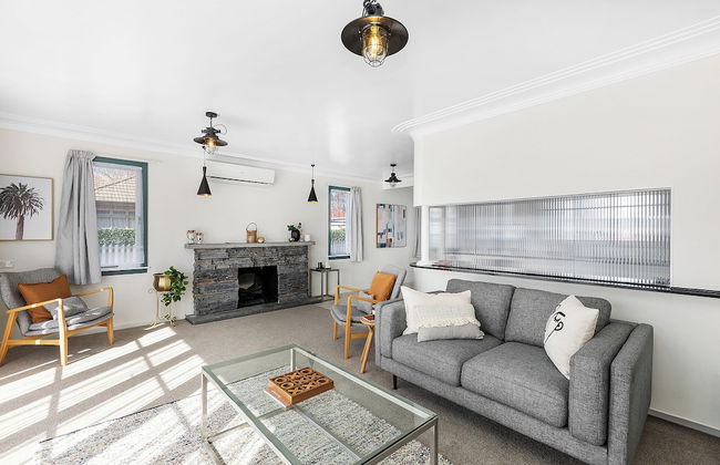 The House of Hazel - Photo 13