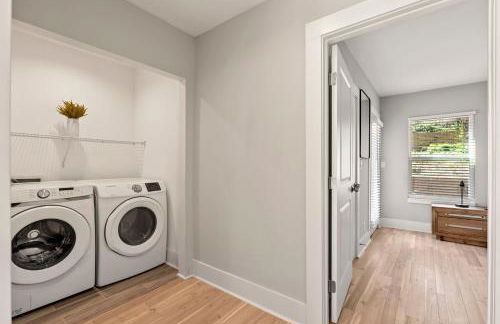 Twin Homes - 8 Bedroom Retreat In Central ATL - Foto 58