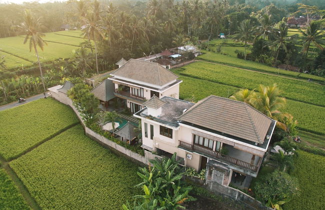 Alosta Luxury Private Villa - Foto 34