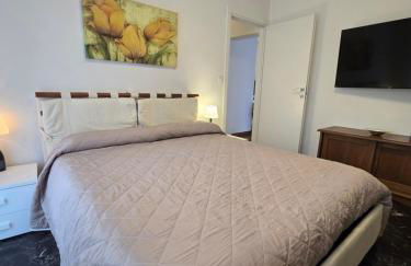 Baga's Home with Terrace - Photo 1