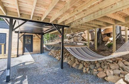 The Lumber Jack Pine Treehouse at Treetop Escapes - Foto 34