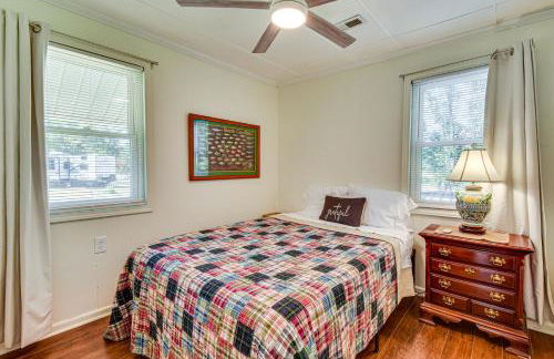 Dock and Views Family Retreat on Lake Hartwell! - Foto 13