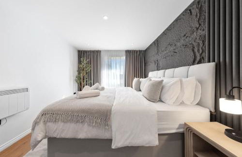 Modern 2BR Apartment Perfect for Remote Work - Foto 21