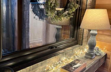 Riverside retreat with private wood fired hot tub - Foto 15