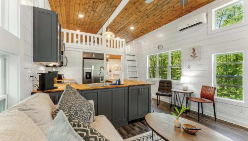 The Hemlock Hideaway tiny home - Foto 5