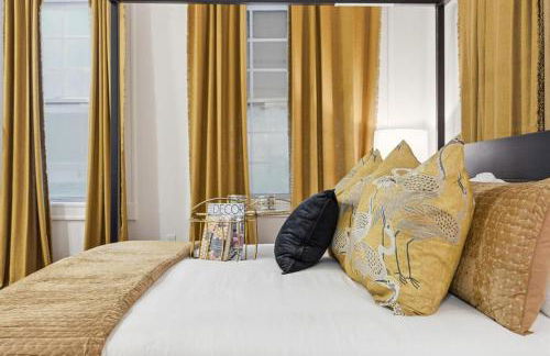 The Raven - 2nd Floor South Wing - Photo 53