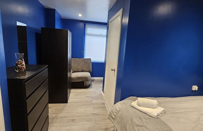 Charming 1-bed Apartment in Huddersfield - Foto 3