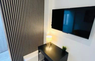 Yastayzzz at Studio 3 Bransford Road - Foto 10