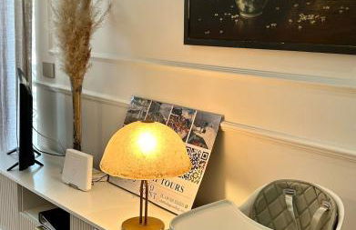 Lake Como Retreat,AC,pool,EV car - Foto 11