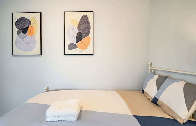 Comfortable Home Near LA With Full Kitchen & Laundry - Foto 9