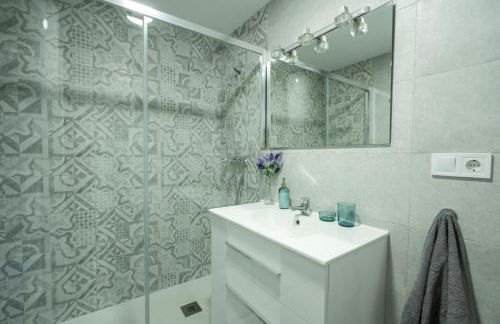 1ª Linea de Mar 4pax Valencia 15 min - Foto 15