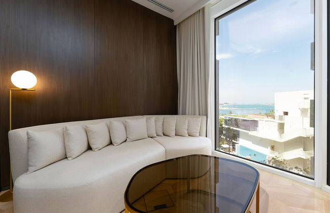 Maison Privee - Glamourous Apt with Sea Views at FIVE Palm - Foto 7