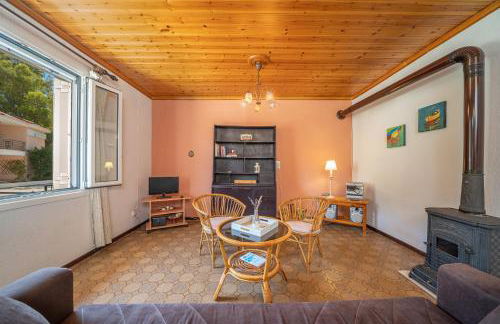 Artemis House - Photo 33