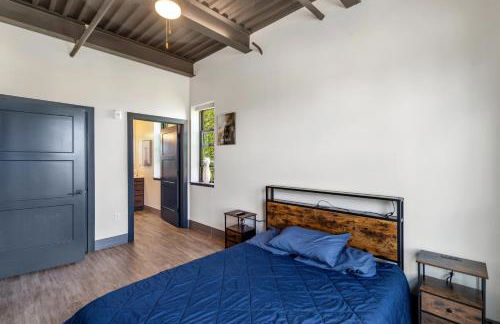 301 - Downtown Condo 1 Bedroom View of City With Fireplace - Foto 14