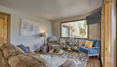 Lakefront Shell Knob Home with Deck and Gas Grill - Foto 4