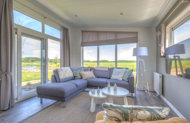 Comfortable Chalet With Combi Microwave, Near Rockanje - Foto 6