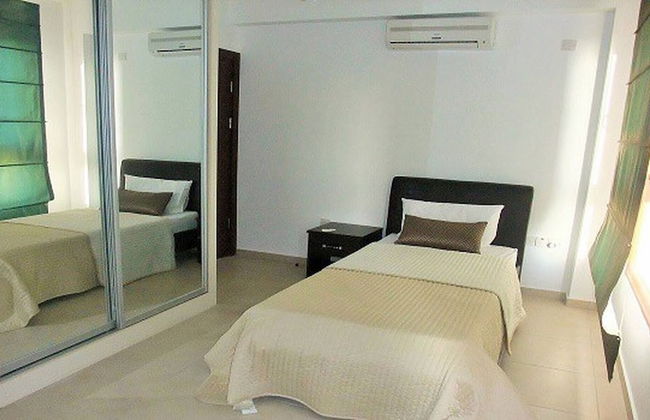 Coordinates are : 35.3480640, 33.5800703, Seacliff Villa, North Cyprus - Foto 5