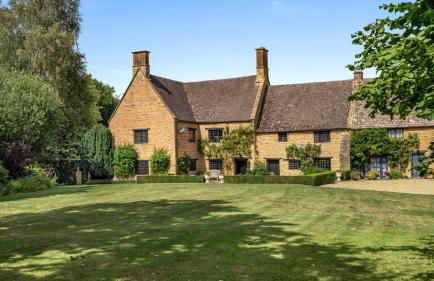 Stourton Manor - Photo 15