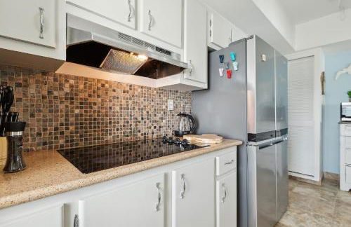 Sunrise at the Beach - 2BR Apt with Scenic Views - Foto 18