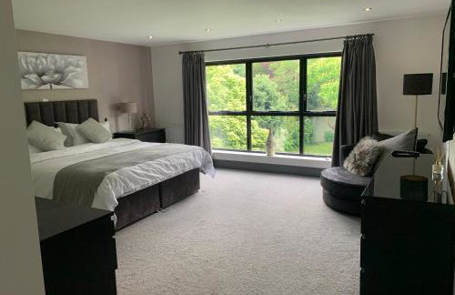 Luxury 5 Bed All En-Suite Cinema Room - Foto 5