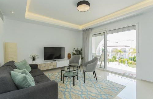 245 Lux Home Quesada-Alicante Holiday - Photo 11