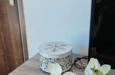 HAPPY HOLIDAYS - Photo 13