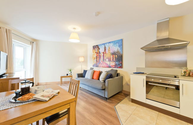 Broc House Suites - Photo 33