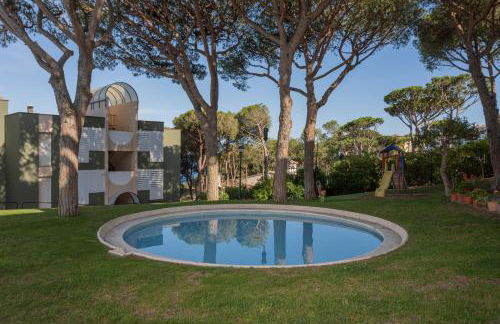 Apartament gran amb vistes al mar, piscina i pàrquing - Foto 19