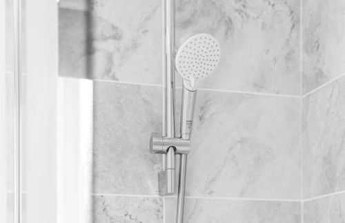 Stylish 2Bed Apartment - Parking - Smart TV - Wi-Fi Netflix 52C - Foto 36