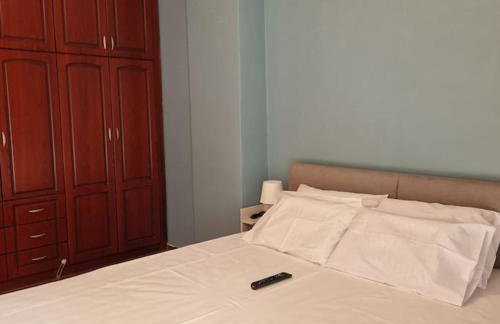 Portside Eretria - Photo 15