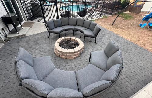 Half ACRE Lux Pool SPA with FIREPIT ARCADE Grill Sleeps 40 - Foto 61